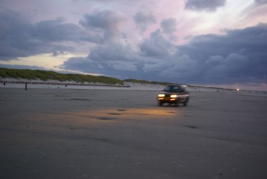 Photographie intitulée "sur la plage" par Catherine Gendron, Œuvre d'art originale