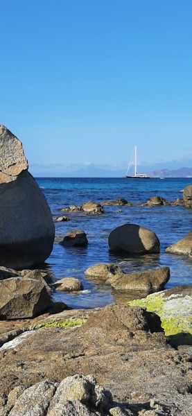 Photographie intitulée "Ile Rousse Corse bl…" par Catdicop, Œuvre d'art originale, Photographie numérique