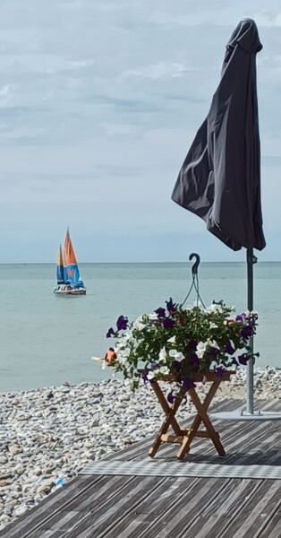 Photographie intitulée "Voilier a Mers les…" par Catdicop, Œuvre d'art originale, Photographie non manipulée