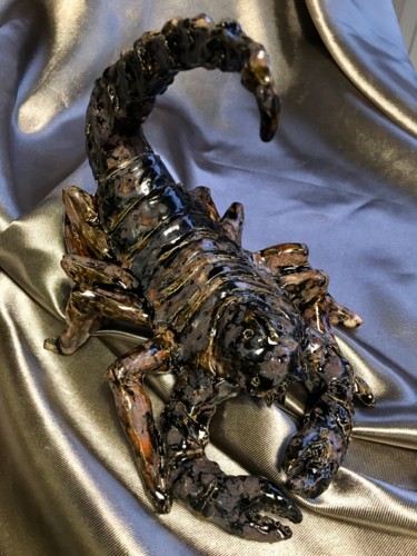 Escultura titulada "Scorpion" por Catherine Lesueur (C.Lesueur), Obra de arte original, Cerámica
