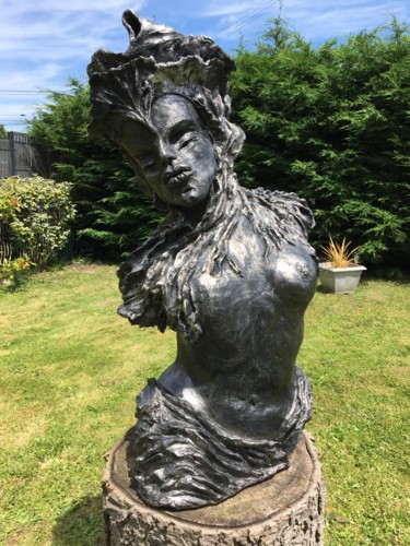 Скульптура под названием "Aphrodite" - Catherine Lesueur (C.Lesueur), Подлинное произведение искусства, Керамика
