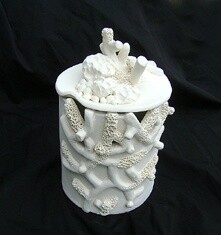 Sculpture intitulée "Boîte corail" par Catherine Prungnaud, Œuvre d'art originale