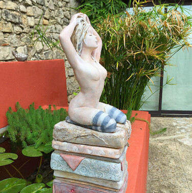Sculpture intitulée "la princesse au pet…" par Catherine Prungnaud, Œuvre d'art originale