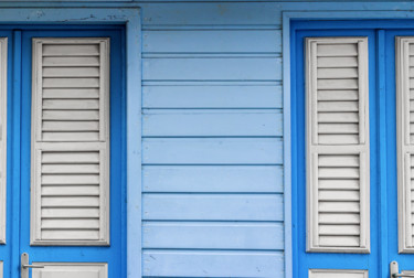 Photographie intitulée "Fenêtre bleue Marti…" par Catherine Toiron, Œuvre d'art originale