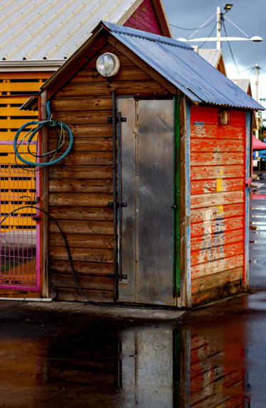 Photography titled "Cabane.jpg" by Catherine Toiron, Original Artwork