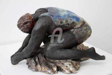 Escultura titulada "le nageur" por Catherine Demaugé Bost, Obra de arte original, Cerámica