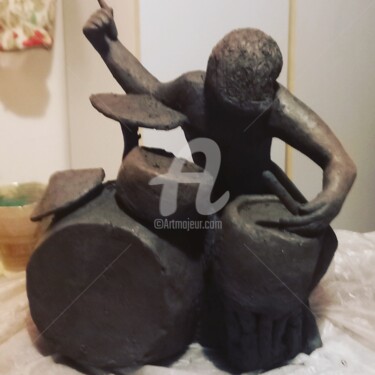 雕塑 标题为“Le batteur” 由Catherine Demaugé Bost, 原创艺术品, 陶瓷