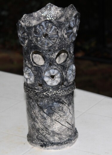 Design intitulée "vase troué" par Cathy Dapvril (CDL), Œuvre d'art originale, Art de la table
