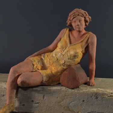 Sculptuur getiteld "Nadège, sculpture d…" door Catherine Zivi, Origineel Kunstwerk, Keramiek
