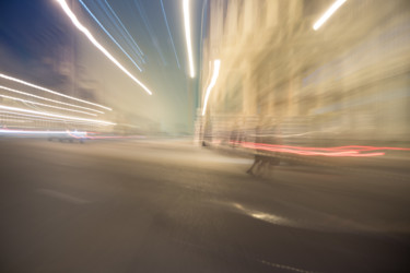 Fotografie getiteld "Mouvement 011" door Cbaud, Origineel Kunstwerk, Light Painting Gemonteerd op Plexiglas