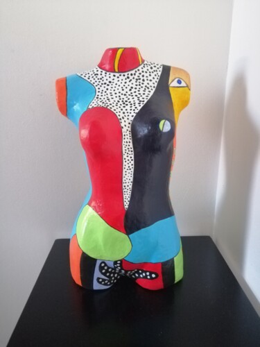 Sculpture titled "NORMA" by Carole Carpier, Original Artwork, Acrylic