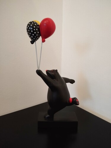 Скульптура под названием "Harvey" - Carole Carpier, Подлинное произведение искусства, Смола