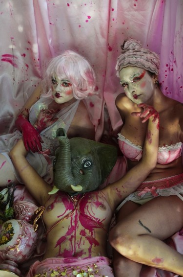 Photographie intitulée "Pink Runaway" par Cécile Fauroux, Œuvre d'art originale