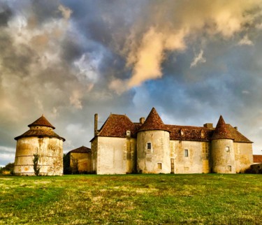 Photographie intitulée "CHATEAU DE LA MOTTE" par Cecilia Teodoru, Œuvre d'art originale