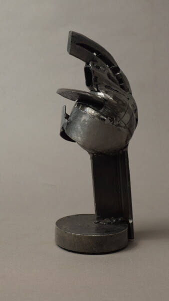 Sculpture titled "Sun Glasses" by Cédric Bonfanti, Original Artwork, Metals