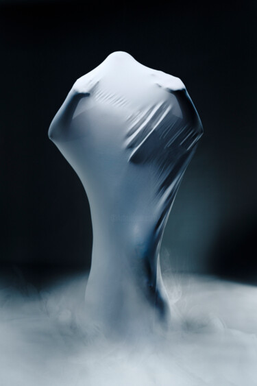 Photography titled "Drapé III" by Cédric Brion (Studio Clavicule Pics), Original Artwork, Digital Photography