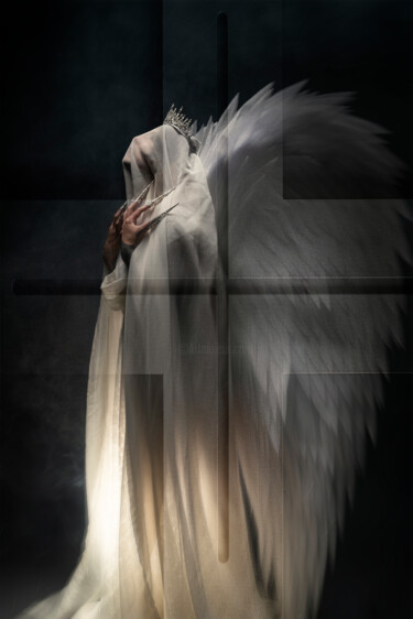 Photographie intitulée "Dark Angel III" par Cédric Brion (Studio Clavicule Pics), Œuvre d'art originale, Photographie numéri…