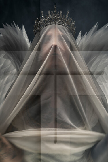Photographie intitulée "dark Angel IV" par Cédric Brion (Studio Clavicule Pics), Œuvre d'art originale, Photographie numériq…
