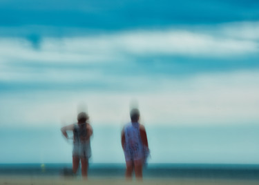Photographie intitulée "Femmes face à la mer" par Céline Pivoine Eyes, Œuvre d'art originale, Photographie numérique