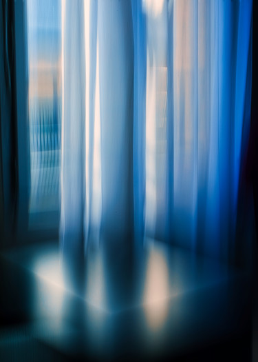 Les rideaux Photographie intitulée "Les rideaux" par Céline Pivoine Eyes, Œuvre d'art originale, Light Painting