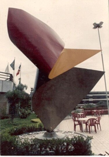 Sculpture titled "fiesta" by Celso Cunha Neto, Original Artwork