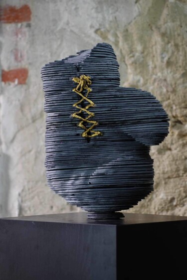 Скульптура под названием "boxing glove" - Chae Valerie Schmitt, Подлинное произведение искусства, Камень