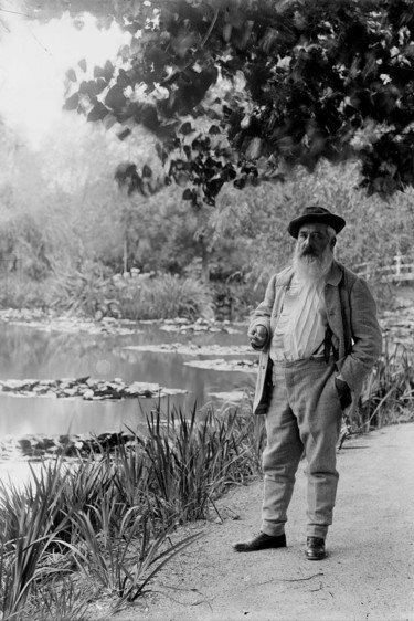 Photography titled "Claude Monet devant…" by Jjchambry, Original Artwork