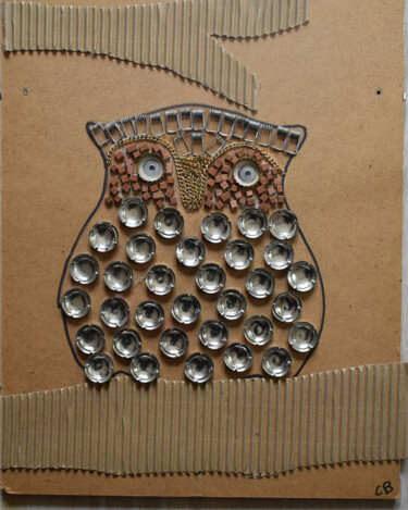 Collages titled "Hibou 1" by Chantal Bonnet, Original Artwork, Collages Mounted on Other rigid panel