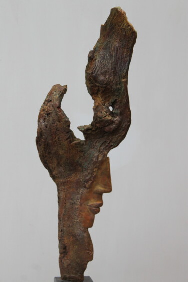 Sculptuur getiteld "Sympathy" door Chantalle Smeets, Origineel Kunstwerk, Hout
