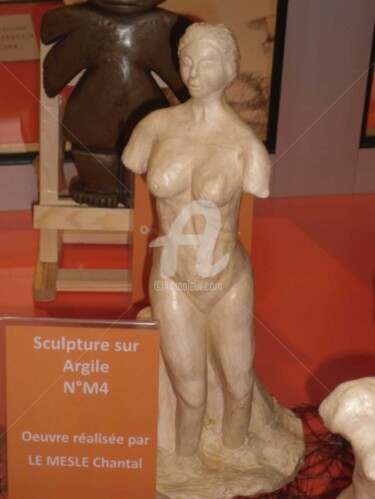 Sculpture titled "DIVA (terminée)" by Chantal Le Mesle, Original Artwork, Terra cotta