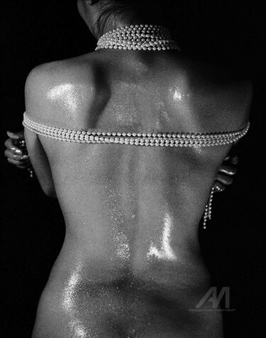 Fotografia intitulada "The Pearls" por Charles Talkoff, Obras de arte originais, Fotografia de filme