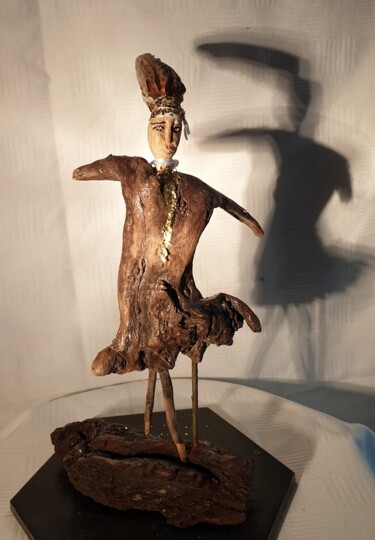 Sculptuur getiteld "Andalouse" door Charly Carpentier, Origineel Kunstwerk, Hout