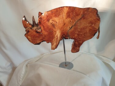Sculpture titled "Rhinocéros" by Charly Carpentier, Original Artwork, Wood