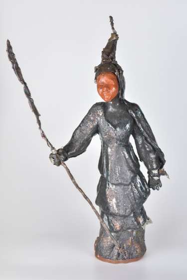 Sculpture intitulée "La gardienne" par Muriel Bouchy, Œuvre d'art originale, Terre cuite
