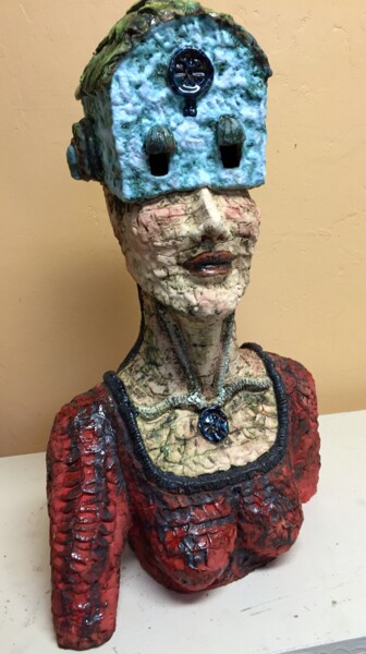 Skulptur mit dem Titel "Fortunata" von Cheryl Tall, Original-Kunstwerk, Keramik