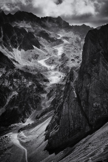 Fotografia intitolato "the ascent beyond" da Christian Schwarz, Opera d'arte originale, Fotografia digitale