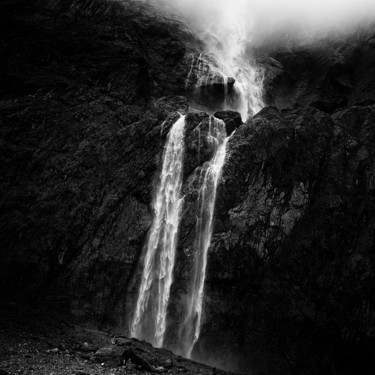Fotografía titulada "The Falls" por Christian Schwarz, Obra de arte original, Fotografía digital