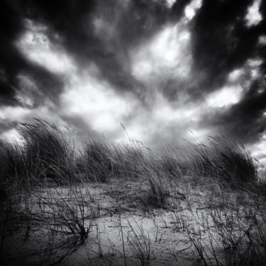 Fotografie mit dem Titel "Strong Winds Coming…" von Christian Schwarz, Original-Kunstwerk, Digitale Fotografie