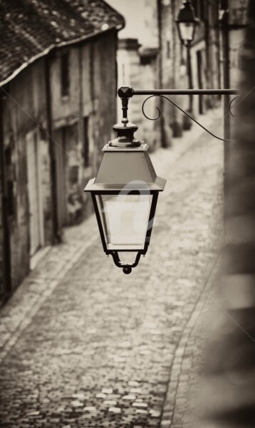 Photographie intitulée "La lanterne" par Chrisdaf, Œuvre d'art originale