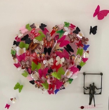 Скульптура под названием "Love heart" - Chris Guerin, Подлинное произведение искусства