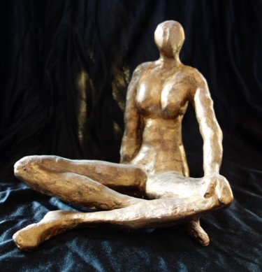 Sculptuur getiteld "Figurine N°1" door Chris Le Guen Drianne, Origineel Kunstwerk, Gips
