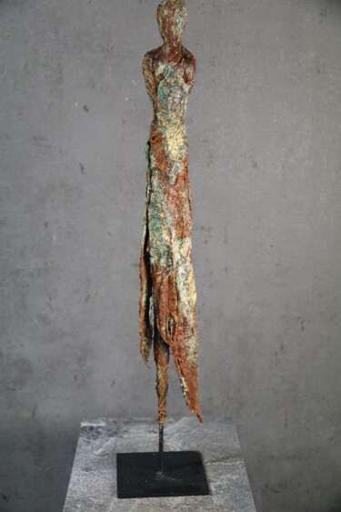 Skulptur mit dem Titel "Skulptur 217" von Christa Riemann, Original-Kunstwerk, Holz
