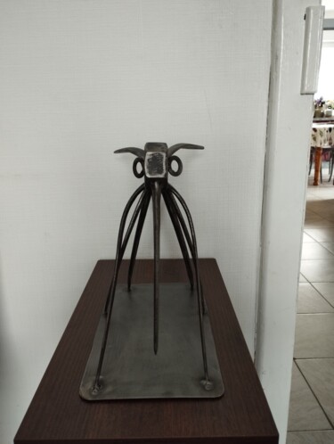 Sculpture titled "Tic-Tic le moustique" by Christian Barbance, Original Artwork, Metals