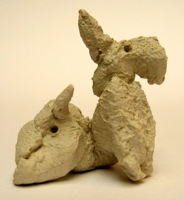 Sculpture intitulée "Petite chien, terre…" par Christian Lopez, Œuvre d'art originale