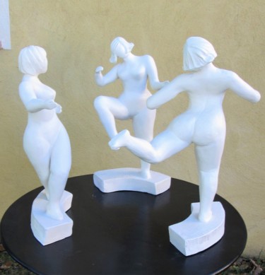 Sculpture intitulée "La Ronde" par Christine Coscioli, Œuvre d'art originale, Terre cuite