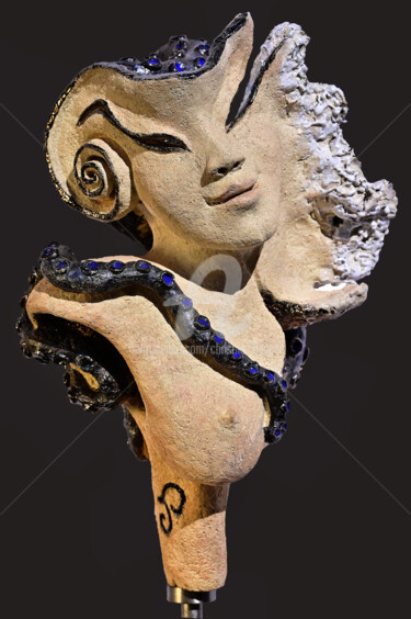 Sculptuur getiteld "AMPHITRITE" door Christine Dupont, Origineel Kunstwerk, Klei
