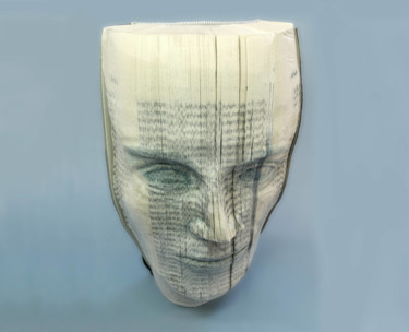 Scultura intitolato "Book face sculpture…" da Christine Rozina, Opera d'arte originale, Carta