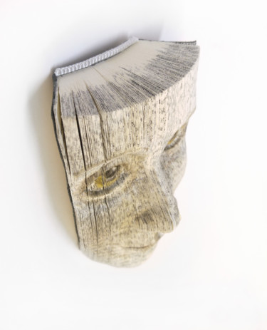 Escultura titulada "Bookface Art sculpt…" por Christine Rozina, Obra de arte original, Papel