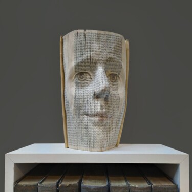 Скульптура под названием "no title" - Christine Rozina, Подлинное произведение искусства, Бумага