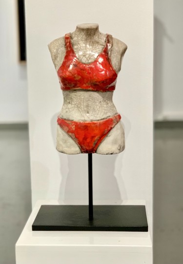 Sculpture titled "Buste en maillot de…" by Christine Sawas, Original Artwork, Ceramics